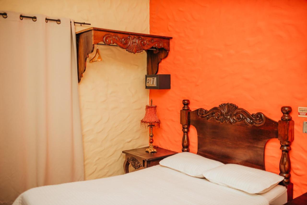 Hotel Condesa โกมายากัว ภายนอก รูปภาพ